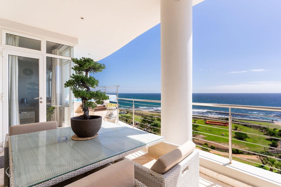 2 Bedroom Property for Sale in Mouille Point Western Cape